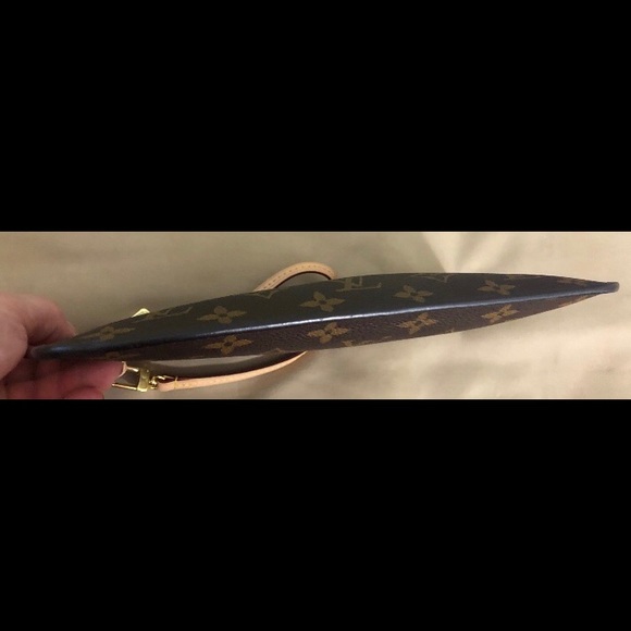 Louis Vuitton neverfull mm wristlet - Picture 4 of 6